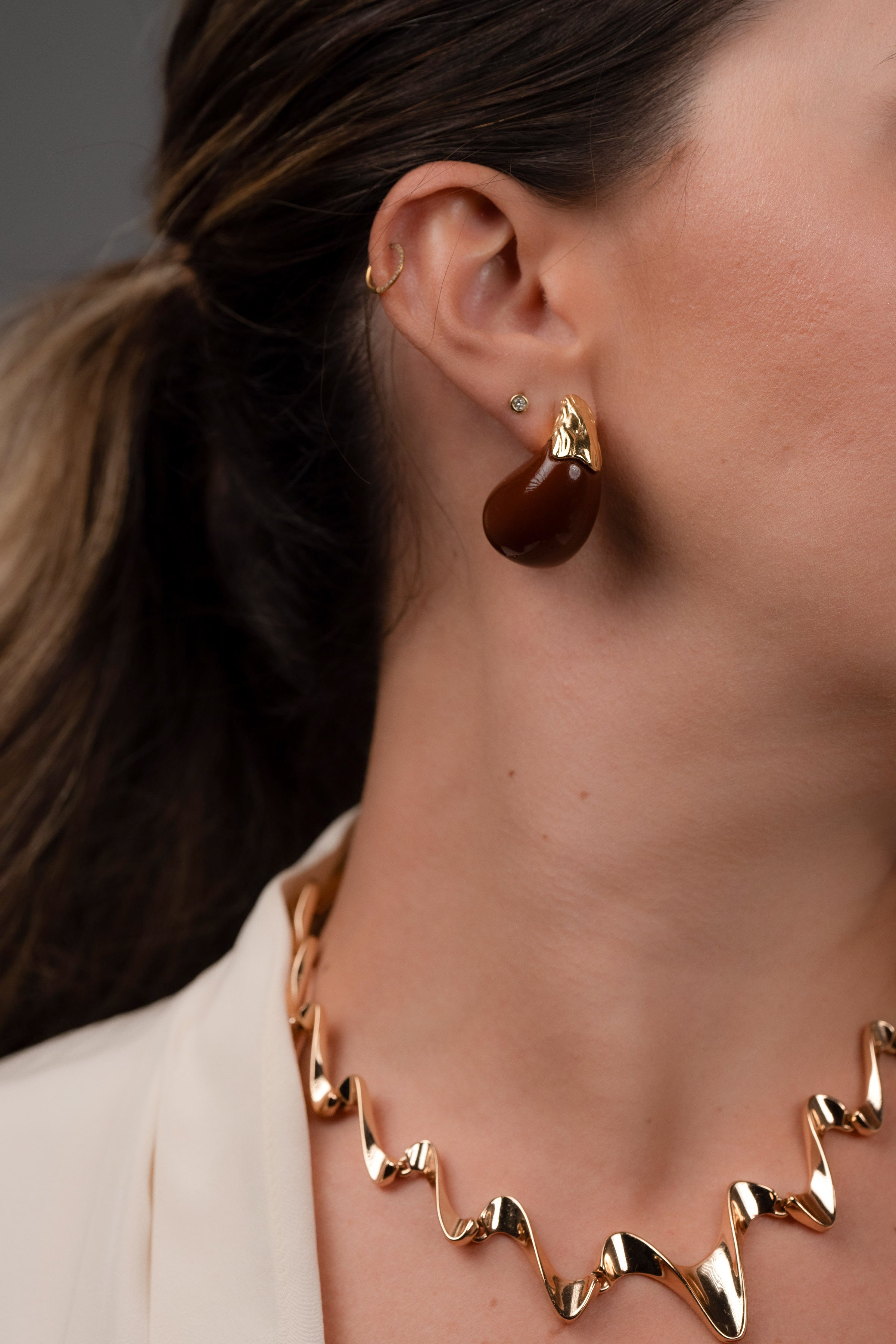 KIM EARRINGS BURGANDY